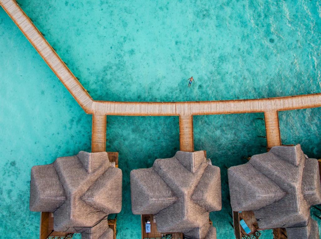 Fihalhohi Island Resort - 4 Days